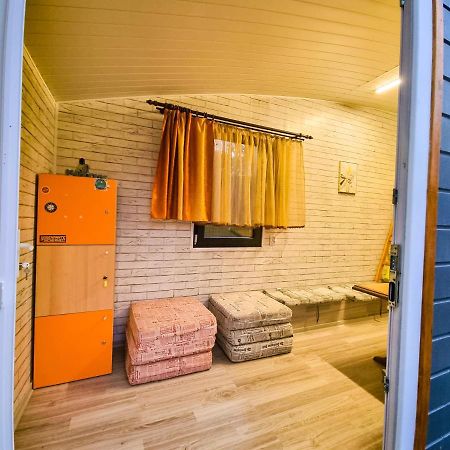 Tiny Houses In The Garden 큼홀룸그몰도베네스크 외부 사진