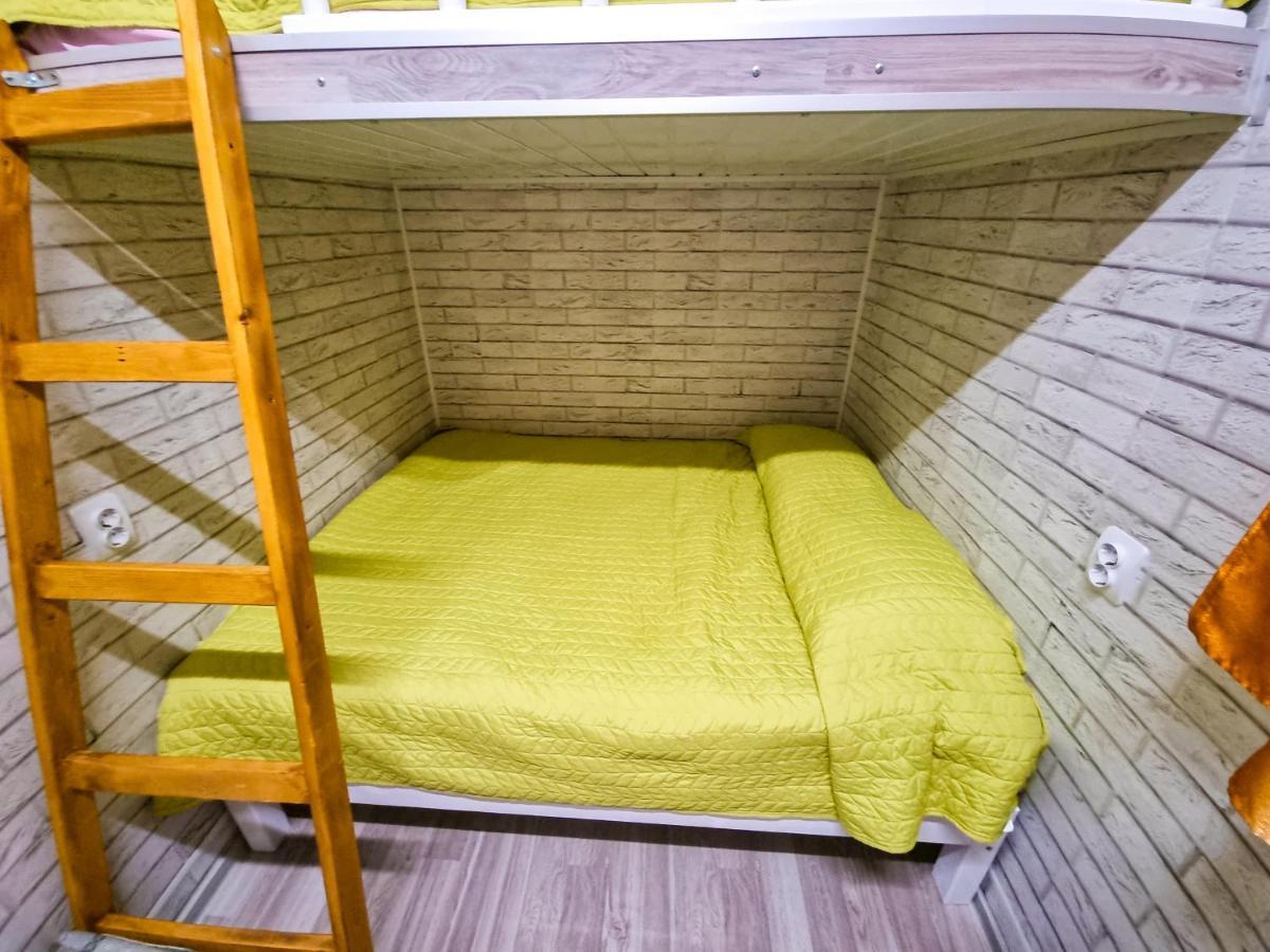 Tiny Houses In The Garden 큼홀룸그몰도베네스크 외부 사진